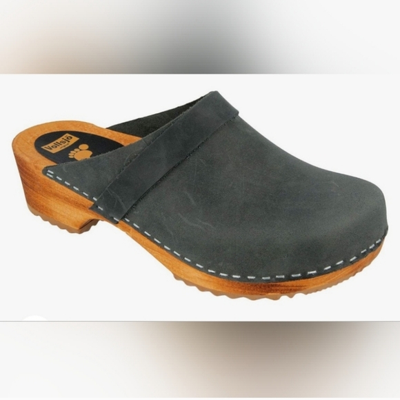 Vollsjo Shoes - Vollsjo Swedish Clogs size 42/12 (11.5) gray-green genuine suede low wooden heel